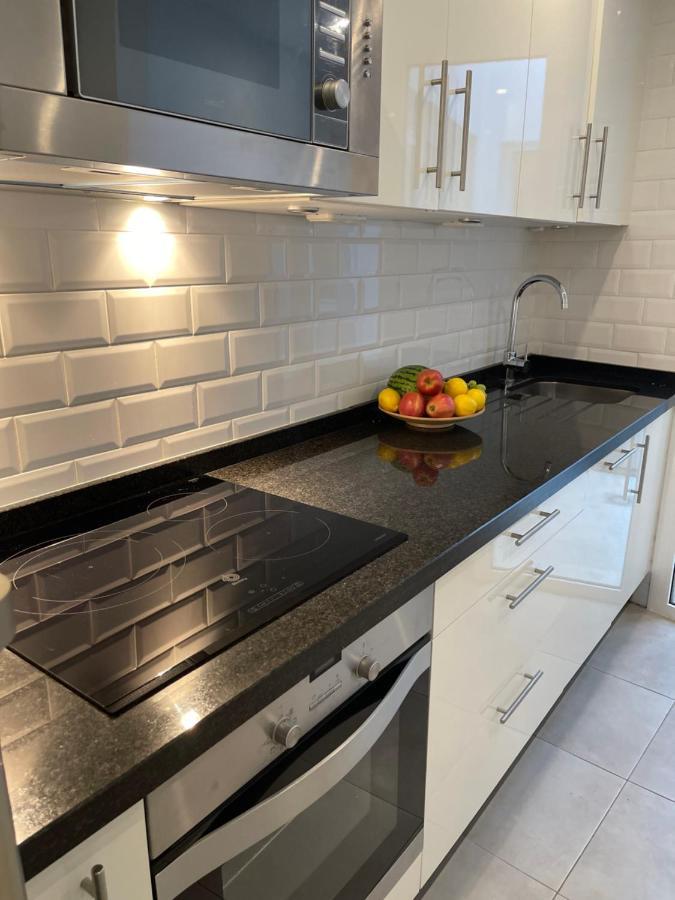 New Townhouse In The Heart Of Nerja With Jacuzzi Villa Exterior photo